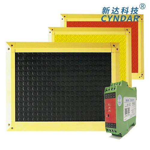 Equipment perimeter protection safety mat